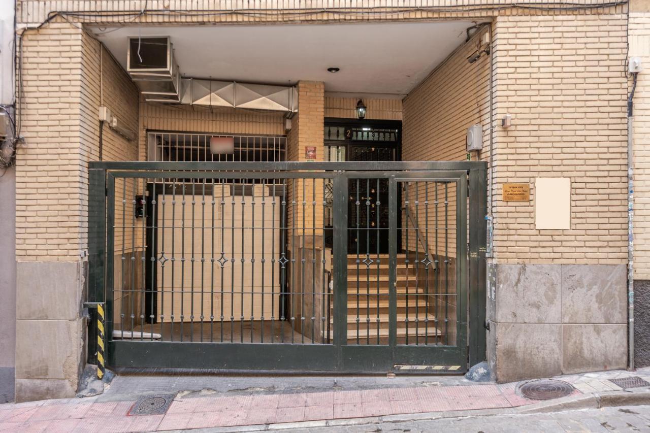 Апартаменты Expoholidays - Centrico Piso Parking Incluido Calle Alvaro Bazan Гранада Экстерьер фото